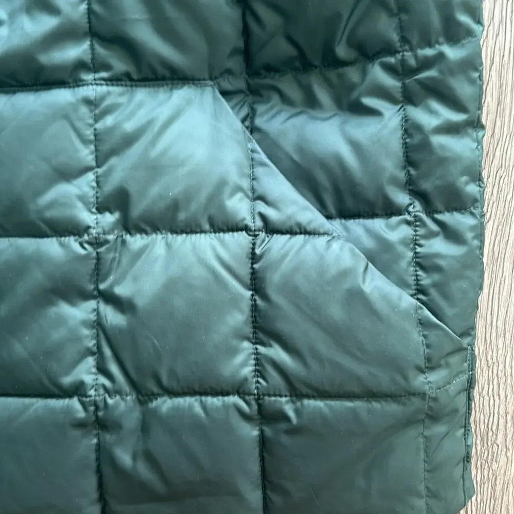 J.Crew Dark Green Box-Quilted PrimaLoft Vest Size XL
